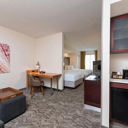 Springhill Suites Grand Rapids North Walker Buitenkant foto