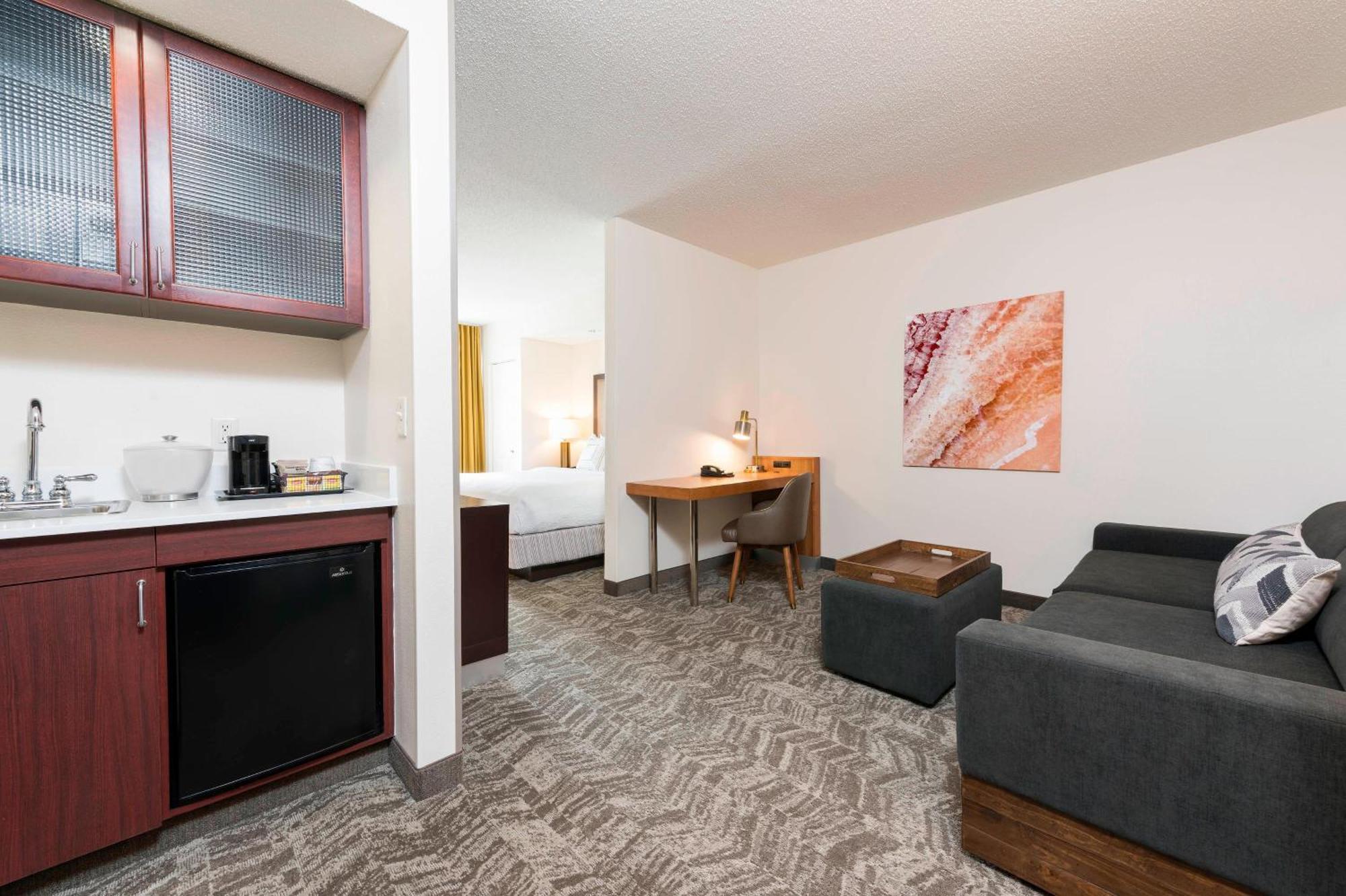 Springhill Suites Grand Rapids North Walker Buitenkant foto