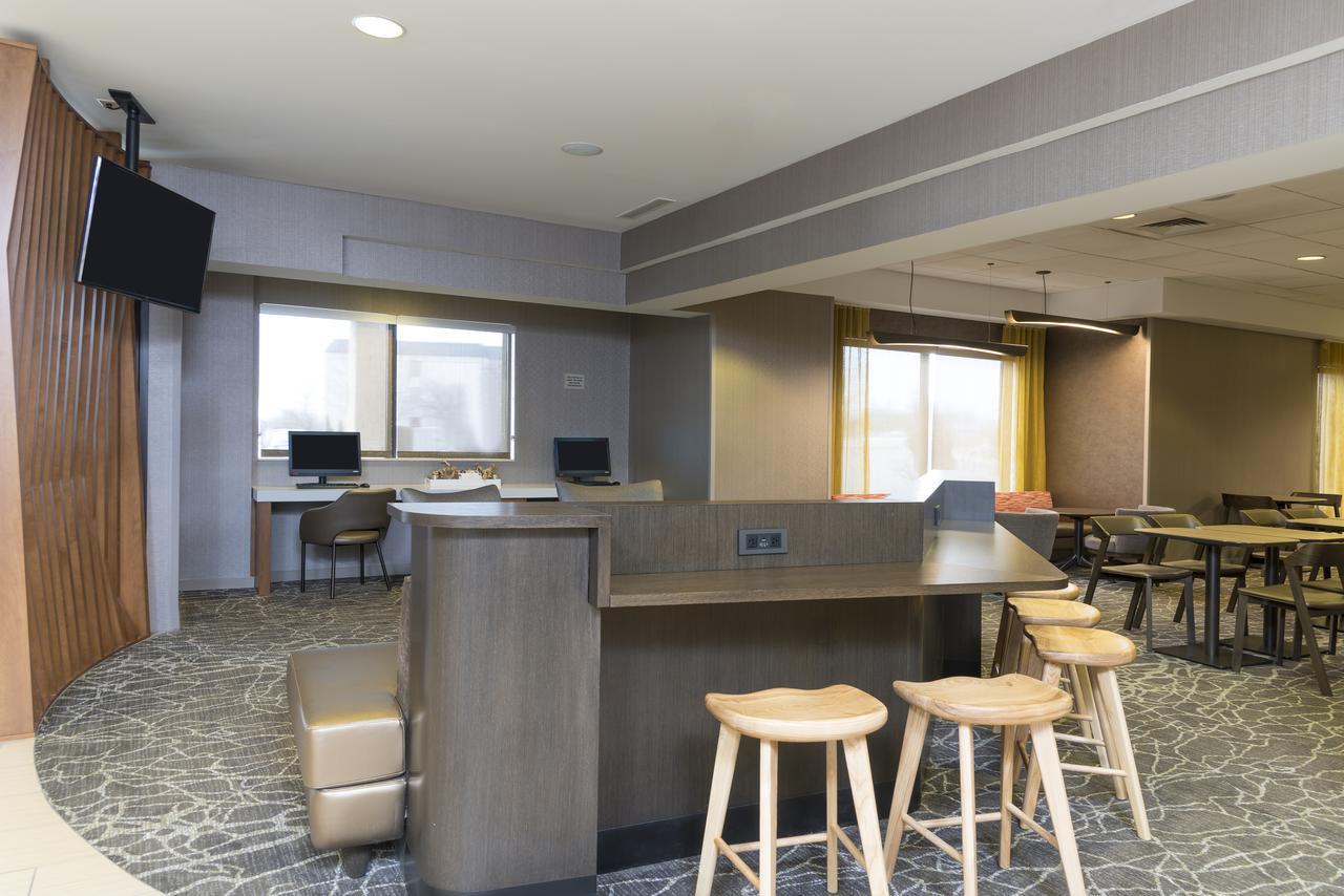 Springhill Suites Grand Rapids North Walker Buitenkant foto